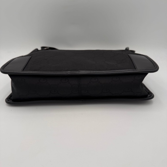 GUCCI Nylon Monogram Shoulder Bag Black - Picture 6 of 8